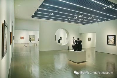 藝術伉儷聯袂獻展，時代雋美永駐華宮——邱瑞敏、吳慧明捐贈作品展今起啟幕